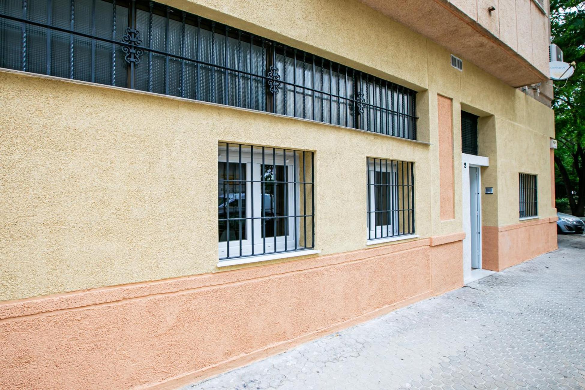 Hn Sevilla — Photos 1